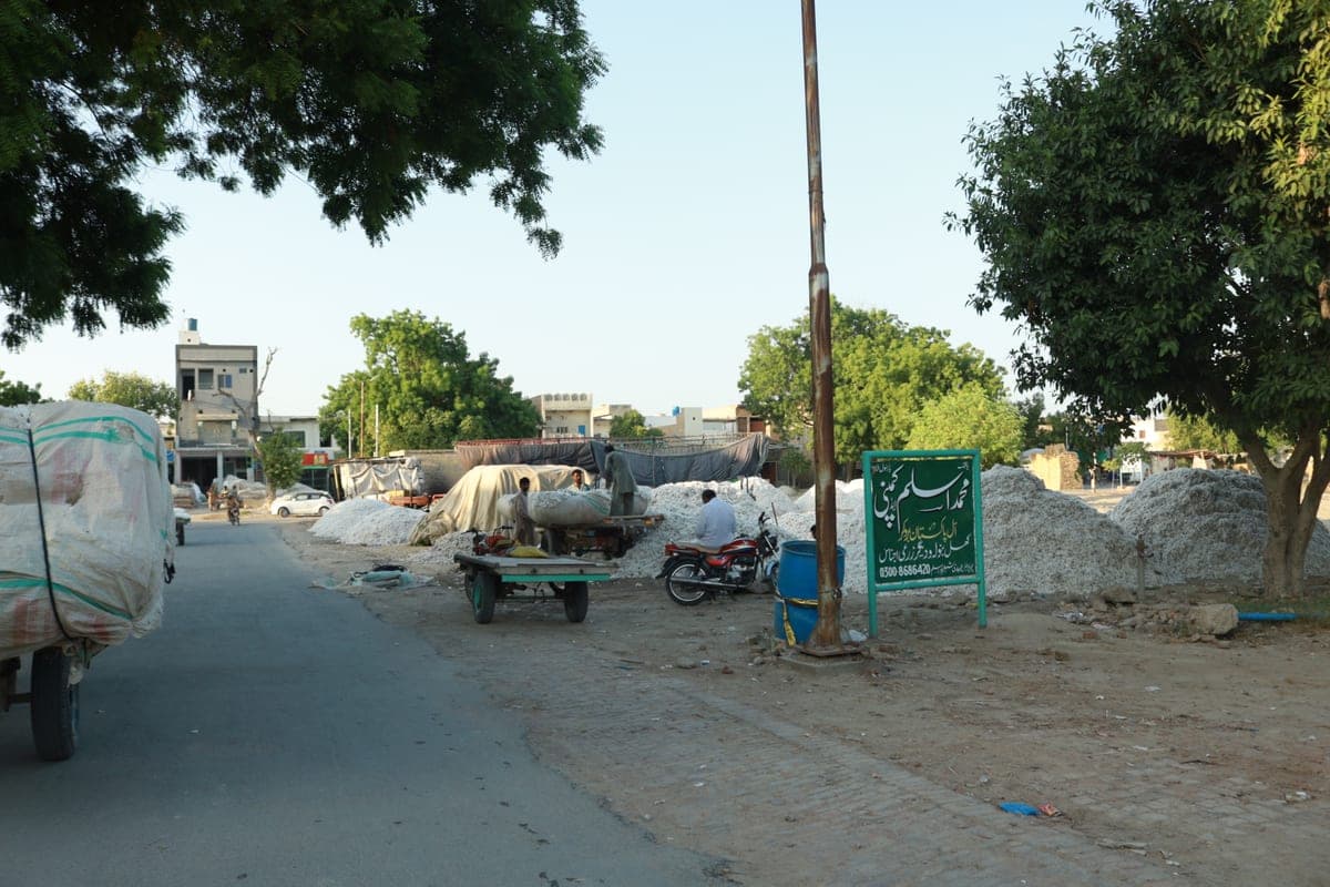 Another commission agent's shop along a mandi street